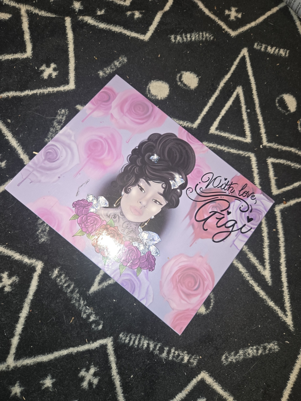 With Love, Gigi Eyeshadow Palette